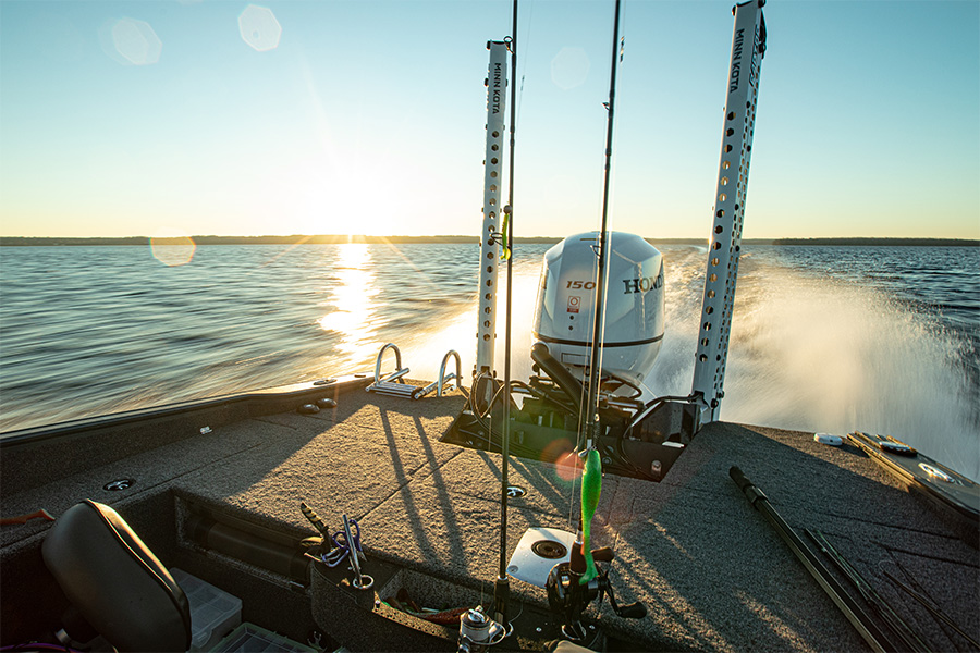 Småland Sportfiske 150PS Honda Sonnenuntergang